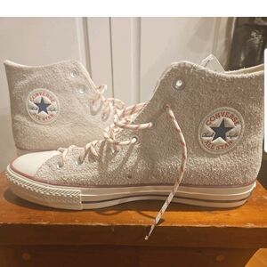 Converse Chuck Taylor All Star Pro Hi Egret / Red / Blue A10337C  Size 10 Mens